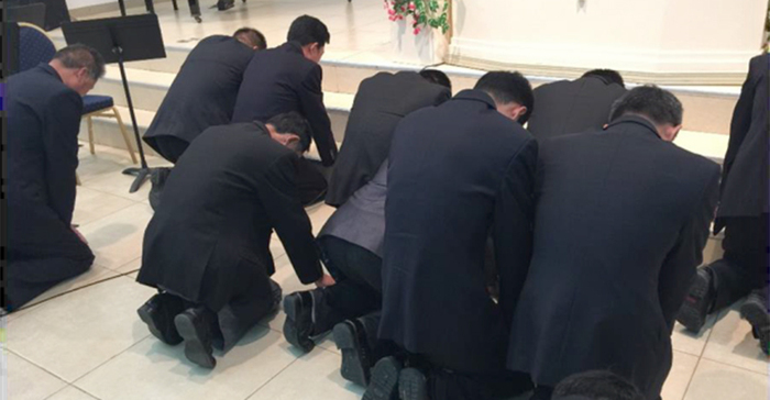 Chinese men lead